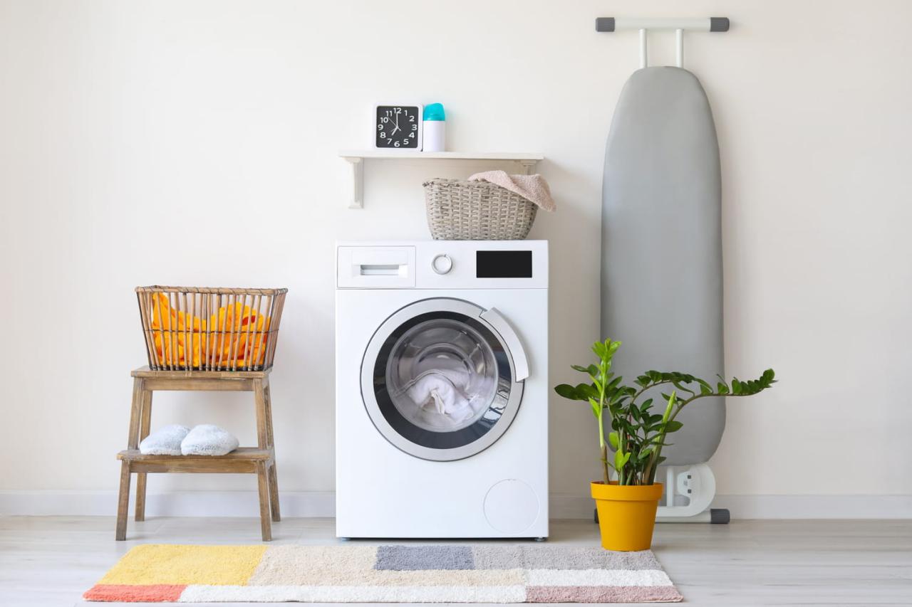 How to maintain and wash your linen clothes?