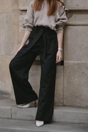 Formulas for wearing wide pants -wide pants with sweater #wide pants #women's sweater #wide pants outfit